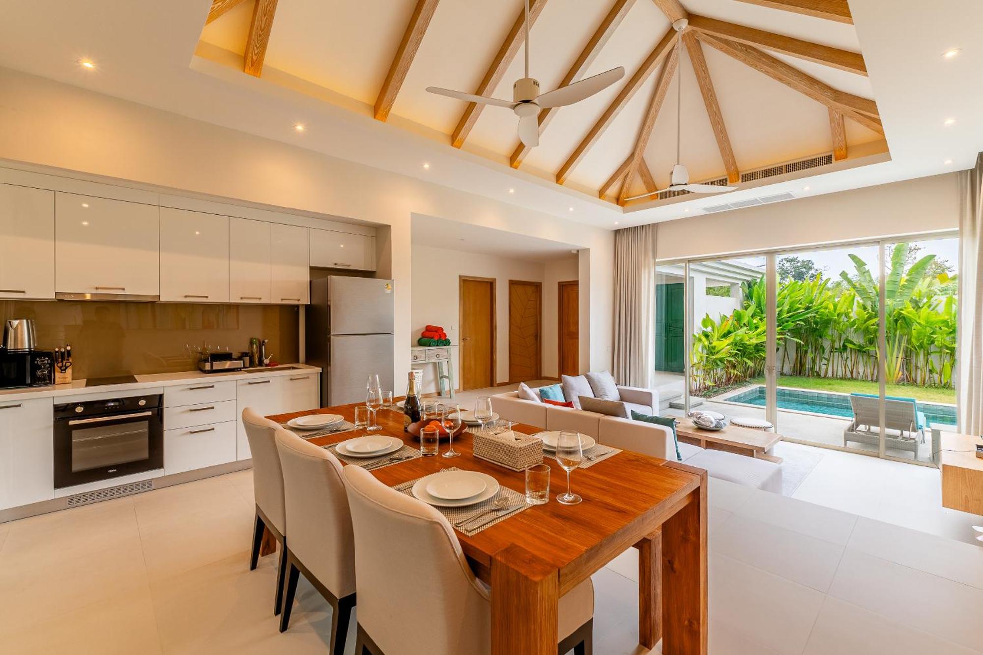 Trichada Azure - New Cozy Villa, 15 Min To Beach Phuket Exterior photo